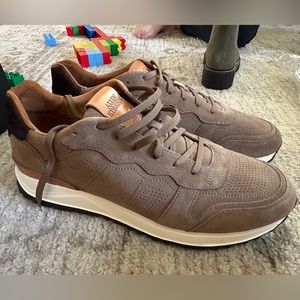 Allen Edmunds size 11D.